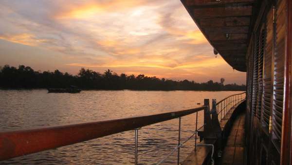 Bassac Cruises: One night on Mekong River